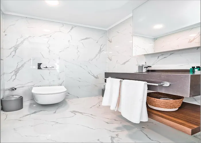 Lägenhet Grand Sapphire Residences By Northernland Trikomo