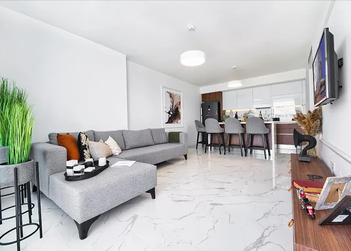 Grand Sapphire Residences By Northernland * Trikomo