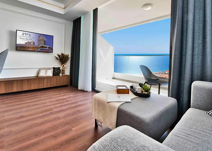 Grand Sapphire Residences By Northernland Appartamento