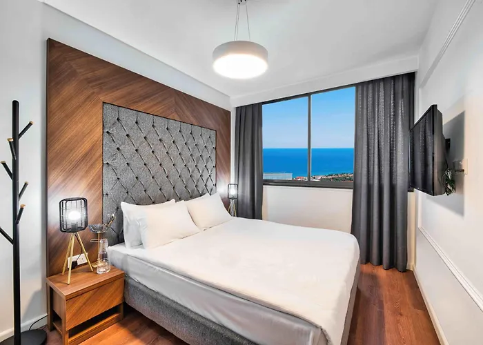 Grand Sapphire Residences By Northernland 公寓